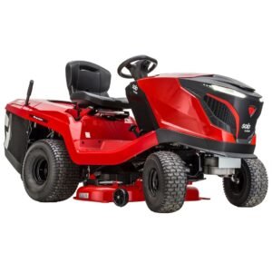 tractoras tuns gazon