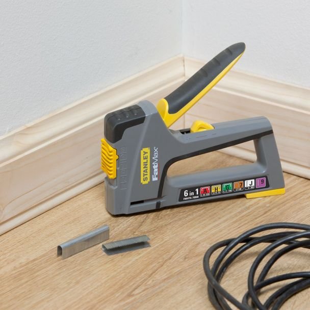 Capsator manual 6 in 1 Stanley FMHT6-70868, TR 75, 6 tipuri de consumabile