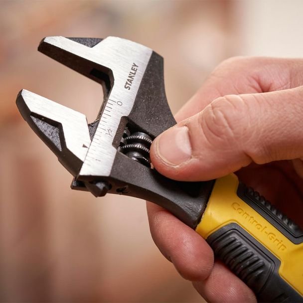 Cheie reglabila Stanley 0-90-948, 24 mm, 200 mm