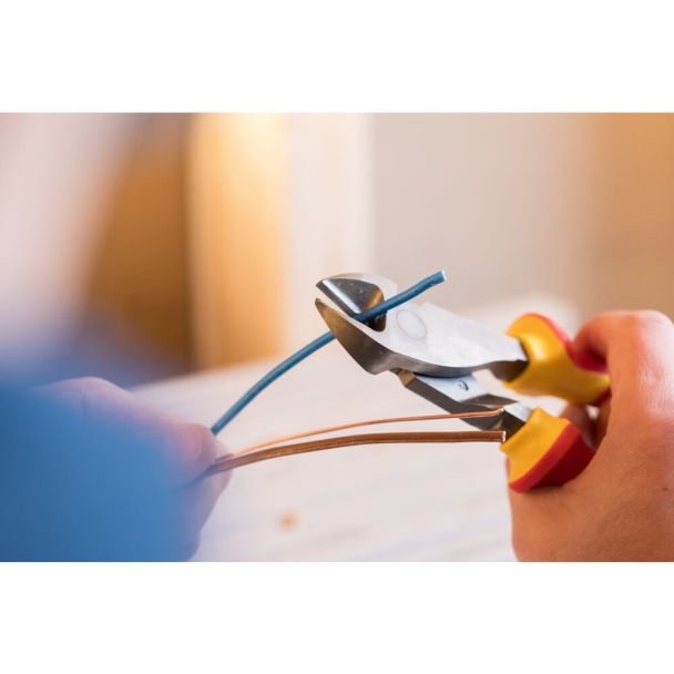 Cleste cu tais lateral VDE Stanley 0-84-004, 200 mm, izolatie 1000 V