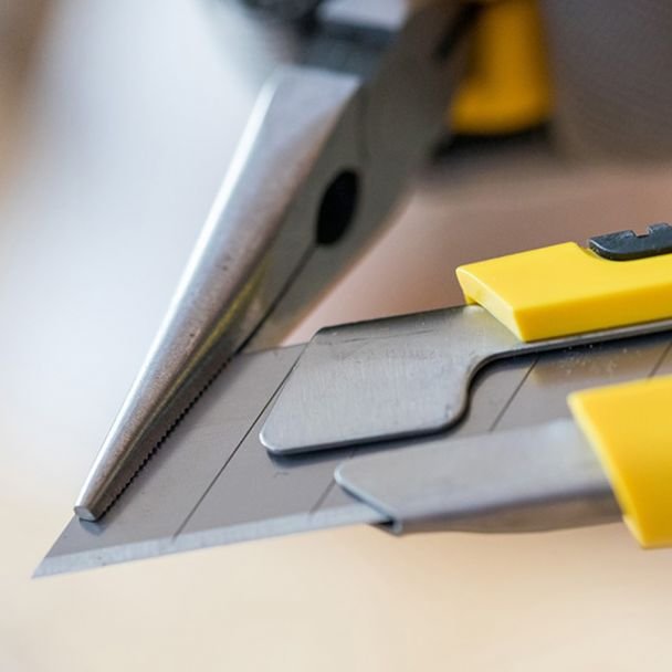 Cutter Stanley 1-10-425, 25 mm, 180 mm, vrac