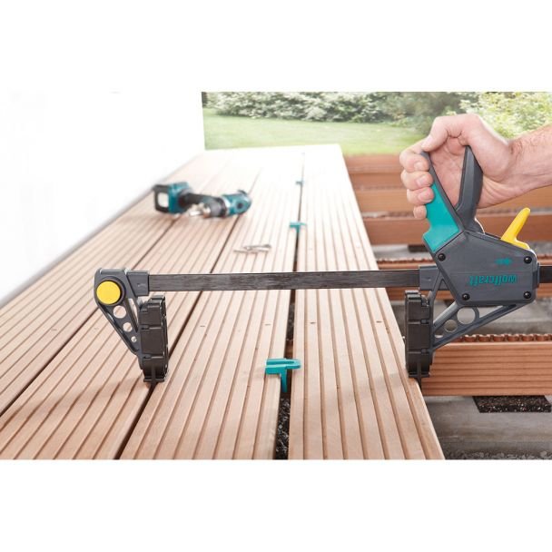 Menghina Wolfcraft 6985000, pentru montarea placilor cu latime max 20 cm, distanta de prindere 450 mm