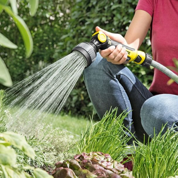 Set de stropit cu pistol multifunctional Plus Karcher 2.645-290.0