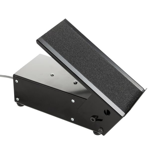 Comandă la distanță tip pedală Deca 010302, cablu 9 m, FTT1 — control sigur și fiabil pentru utilaje