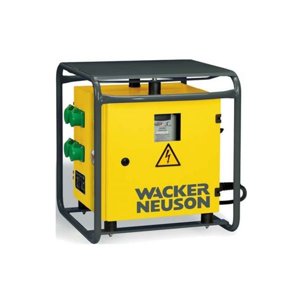 Convertizor de frecvență Wacker Neuson FUE M/S 75A 4CEE-32A — curent ieșire 75 A, tensiune 42 V, 4 prize x 32 A
