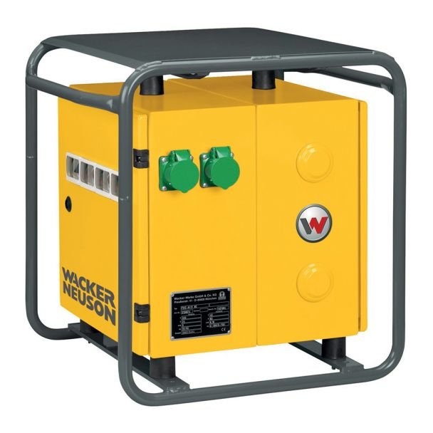 Convertizor de frecvență Wacker Neuson FUE-M/S 85A 2CEE-32A, ieșire 85 A, 42 V, 2 prize 32 A