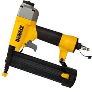 DeWalt, Capsator pneumatic Dewalt DPSB2IN1 pentru cuie și capse — puternic, versatil și ergonomic