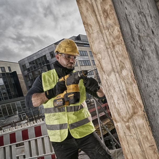 DeWalt, Ciocan rotopercutor DeWalt DCH333X2 SDS‑Plus cu 2 acumulatori XR FlexVolt 54 V/9.0 Ah, energie percuție 3.5 J, Ø găurire 30 mm, fără fir, profesional