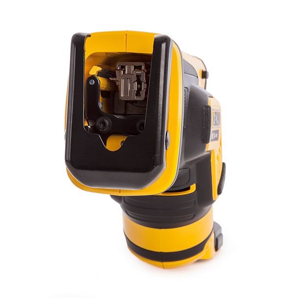 DeWalt, Fierăstrău alternativ 18 V XR Brushless, compatibil cu acumulatori DeWalt DCS367N, 300 mm