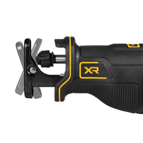 DeWalt, Fierăstrău tip sabie DeWalt DCS382NT, 0-3200 curse/min, compatibil cu acumulatori 18V XR, în valiză TSTAK