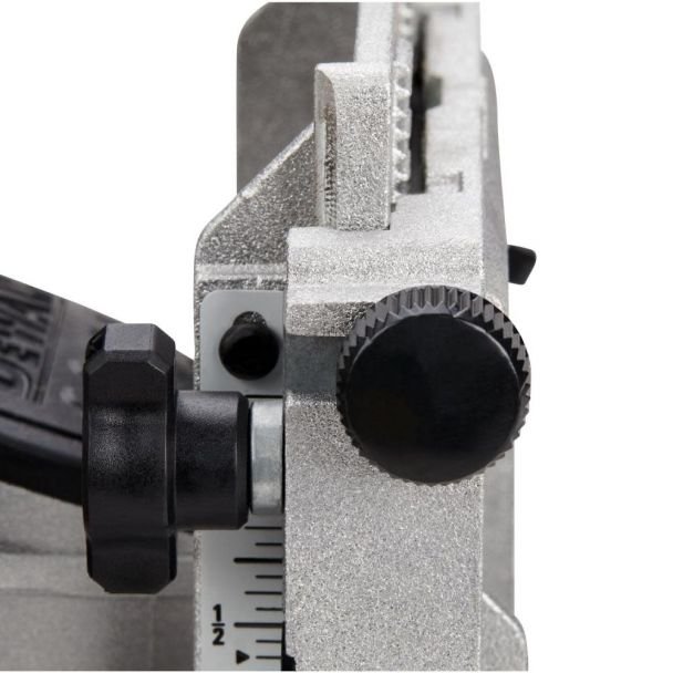 DeWalt, Mașină de frezat nuturi DeWalt DCW682N – adâncime de tăiere 20 mm, compatibilă cu acumulatori 18V XR