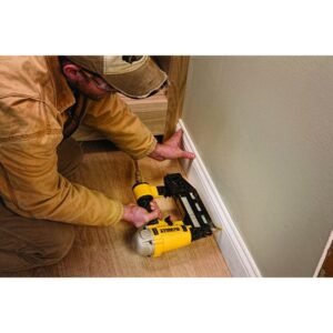 DeWalt, Pistol pneumatic pentru bătut cuie DeWalt DPN1664PP 16 GA, vârf de precizie