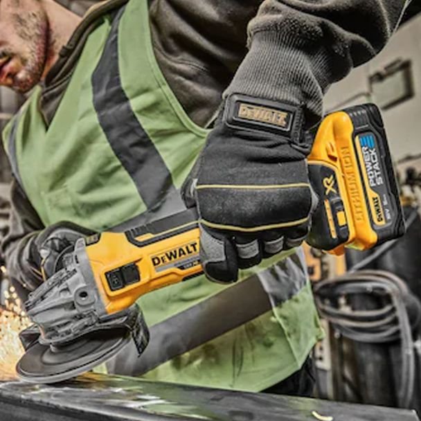 DeWalt, Polizor unghiular DeWalt DCG405H2T, 125 mm, cu 2 acumulatori POWERSTACK 18 V/5.0 Ah, încărcător și valiză de transport