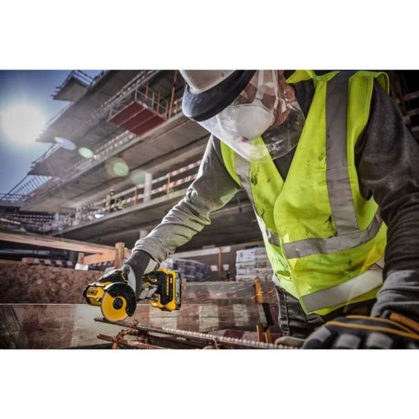 DeWalt, Polizor unghiular pentru ceramică DeWalt DCS438N, pânză 76 mm, compatibil acumulatori 18V XR