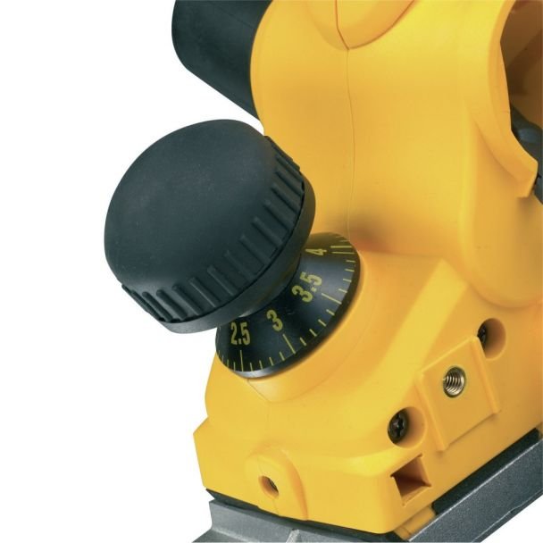 DeWalt, Rindea electrică DeWalt D26500, 82 mm, 1050 W