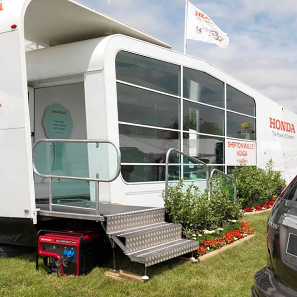 Honda, Generator de curent pe benzină Honda EM5500CXS2 - portabil, monofazat 5.5 kW, pornire electrică