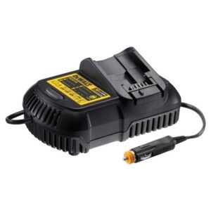 Încărcător auto multi‑voltaj DeWalt DCB119 pentru acumulatori XR 10,8–18 V, 2,5 A