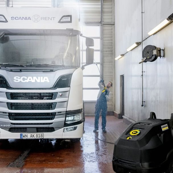 Karcher, Aparat de spălat cu apă caldă sub presiune Kärcher HDS 11/18-4 S Anniversary Edition, 180 bar, 1.100 l/h