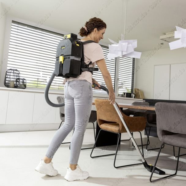 Karcher, Aspirator profesional tip rucsac Karcher BVL 3/1 Bp — compatibil acumulator 36 V 5.0 Ah, capacitate 3 l