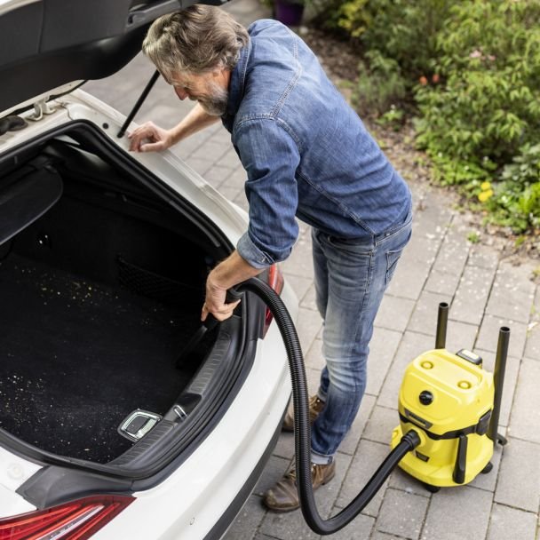 Karcher, Aspirator umed-uscat Karcher WD 2-18, 225 W, 12 L, acumulator 18 V/2,5 Ah cu încărcător