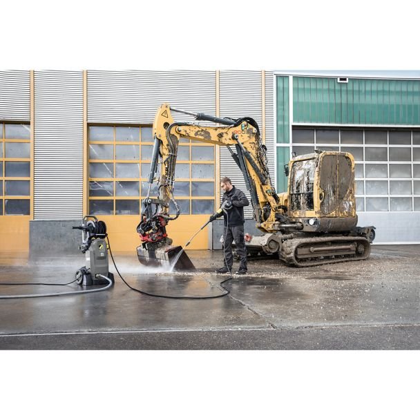 Karcher, Karcher HD 7/14-4 M - 1.524-930.0 - Aparat de spălat cu apă rece sub presiune - Monofazat - 210 bar, 700 l/h