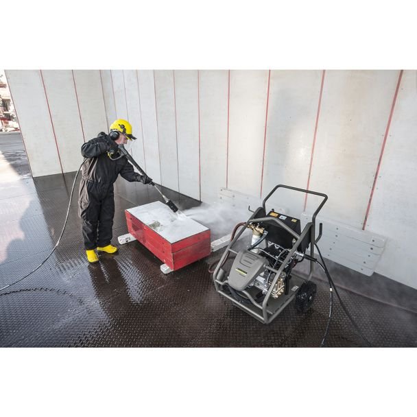 Karcher, Karcher HD 9/50-4 — aparat de curățat cu apă rece sub presiune, 500 bar, 500–900 l/h