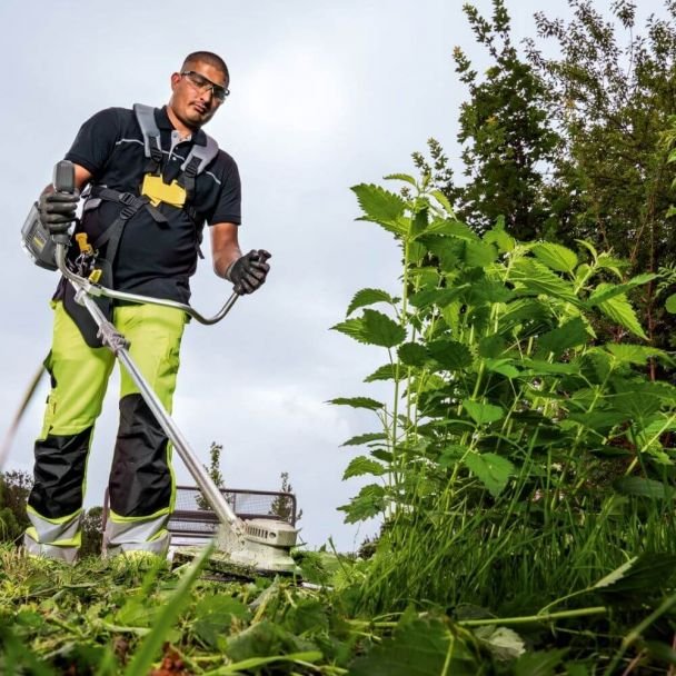 Karcher, Trimmer profesional Karcher BCU 260/36 Bp (1.042-503.0), compatibil acumulator Li‑Ion 36 V, lățime tăiere 26 cm