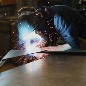 Lincoln Electric, Bobină sârmă oțel cuprat ULTRAMAG_1.0X5SG2 | Diametru 1,0 mm, greutate 5 kg | Sudură MIG-MAG | Pentru oțeluri de uz general nealiate | Lincoln Electric