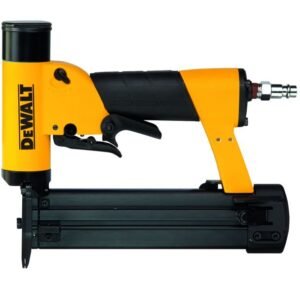 Pistol pneumatic pentru bătut cuie 23 GA Dewalt DPN2330 — pentru aplicații fine, detaliate și de precizie