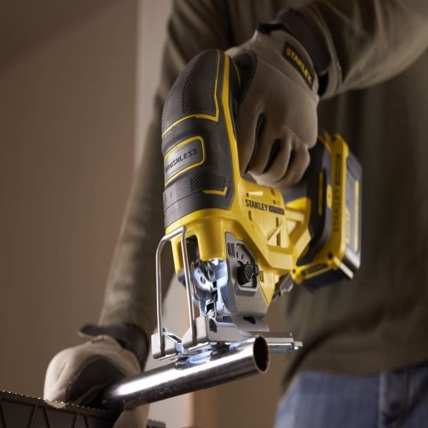 Stanley, Fierăstrău pendular Stanley SFMCS650B | Compatibil cu acumulatori Li-Ion 18 V | Pendular fără fir | Unelte electrice portabile | Accesorii compatibile 18V