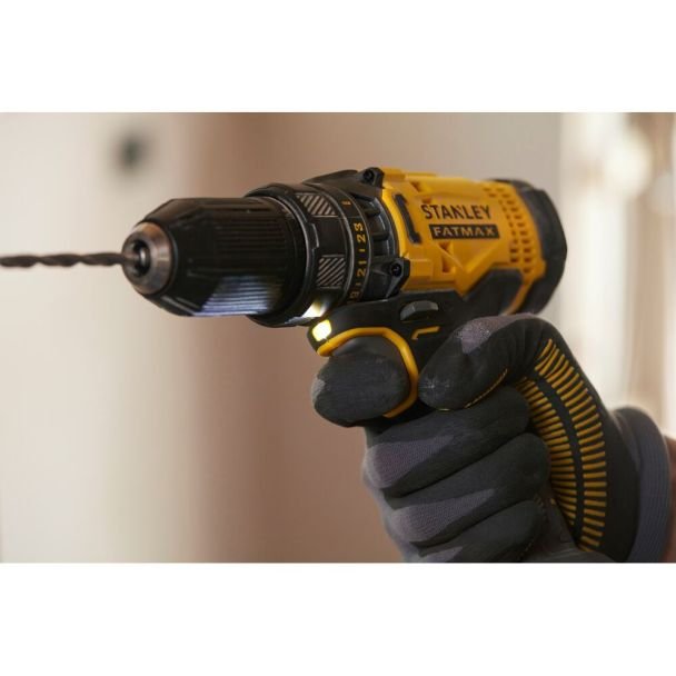 Stanley, Mașină de găurit și înșurubat Stanley FatMax V20 SFMCD700C2K, 2 acumulatori 18 V/1.5 Ah, 50 Nm, valiză de transport