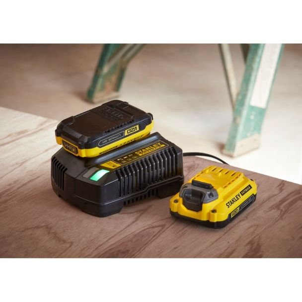 Stanley, Mașină de găurit și înșurubat Stanley FatMax V20 SFMCD700C2S, kit 2 acumulatori 18 V/1,5 Ah, 50 Nm