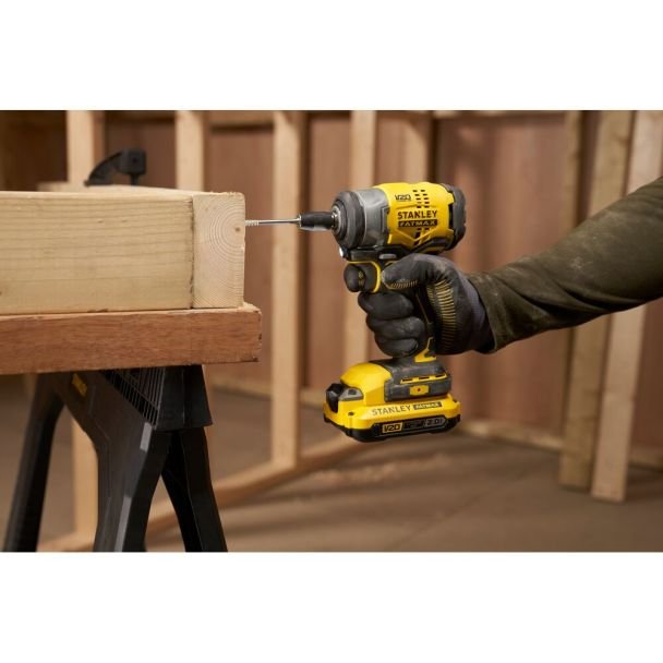 Stanley, Mașină de înșurubat cu impact Stanley Fatmax V20 SFMCF910B, prindere 3/8", 450 Nm, fără acumulatori