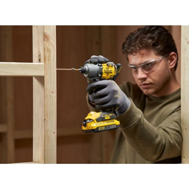 Stanley, Mașină de înșurubat cu impact Stanley SFMCF830B, compatibilă cu acumulatori 18 V, cuplu maxim 203 Nm, hex 1/4
