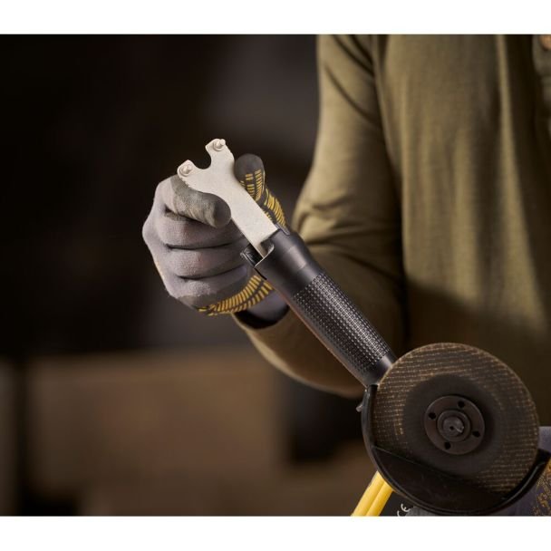 Stanley, Polizor unghiular Stanley SFMCG300B, Li‑Ion 18 V fără acumulatori, 115 mm, 9000 rpm