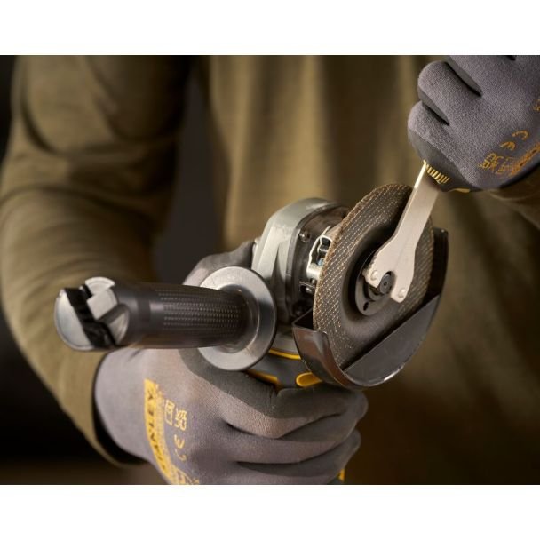 Stanley, Polizor unghiular Stanley SFMCG300B, Li‑Ion 18 V fără acumulatori, 115 mm, 9000 rpm