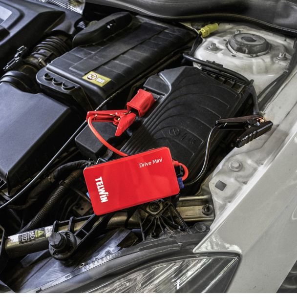 Telwin, Telwin DRIVEMINI | Sursă alimentare și pornire de urgență 12 V | Baterie litiu 6500 mAh | Starter auto portabil & power bank pentru vehicule | Compact, sigur, reîncărcabil