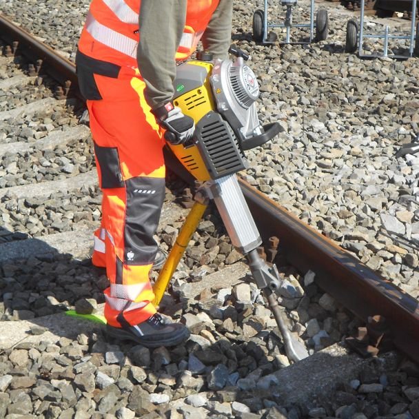 Wacker Neuson, Ciocan demolator pentru căi ferate Wacker Neuson BH55RW 32x160 mm, motor benzină 2T, prindere 32x160 mm, forță impact 55 J