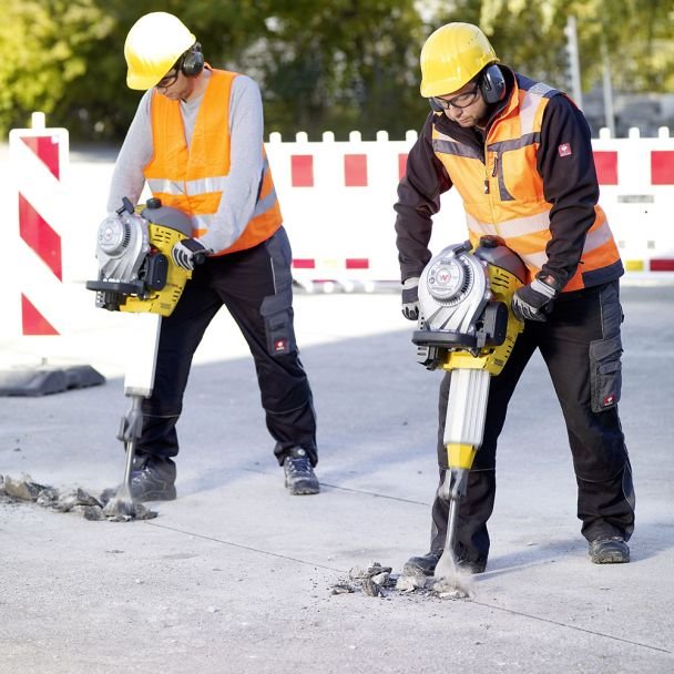 Wacker Neuson, Ciocan demolator | Wacker Neuson BH55 | Motor benzină 2T | Sistem prindere 32x160 mm | Forță impact 65 J