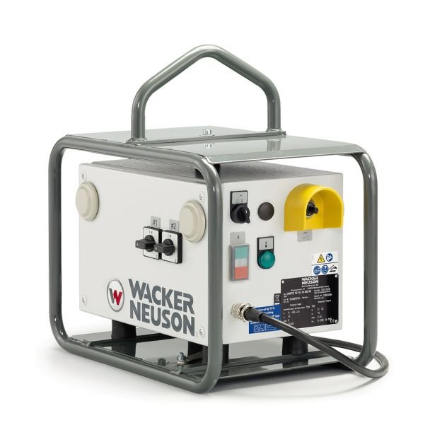 Wacker Neuson, Convertizor frecvență Wacker Neuson FUE-M/S 75A | Curent ieșire 75 A | Tensiune ieșire 42 V | 6 prize 32 A | 6CEE-32A