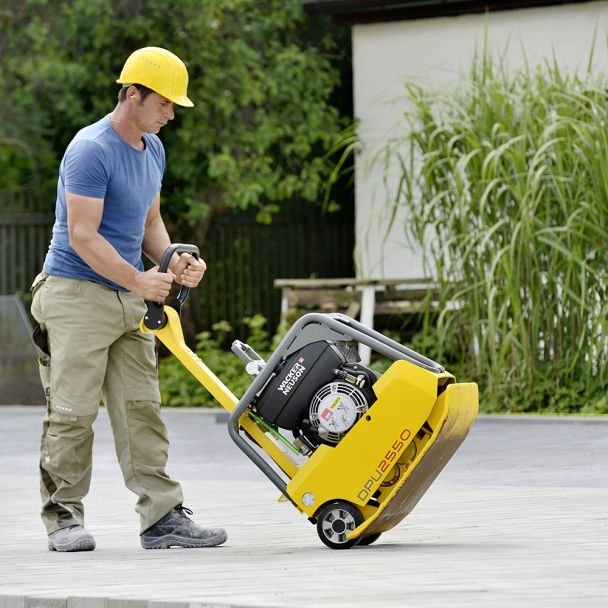 Wacker Neuson, Placă compactoare reversibilă - Wacker Neuson DPU2550H - Diesel - Greutate 166 kg - Forță de impact 25 kN