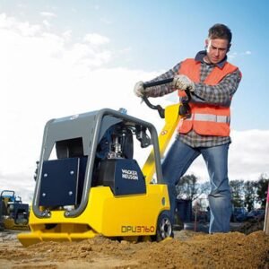 Wacker Neuson, Placă compactoare reversibilă Wacker Neuson DPU3760Hts, diesel, greutate 256 kg, forță de impact 37 kN, Top Speed
