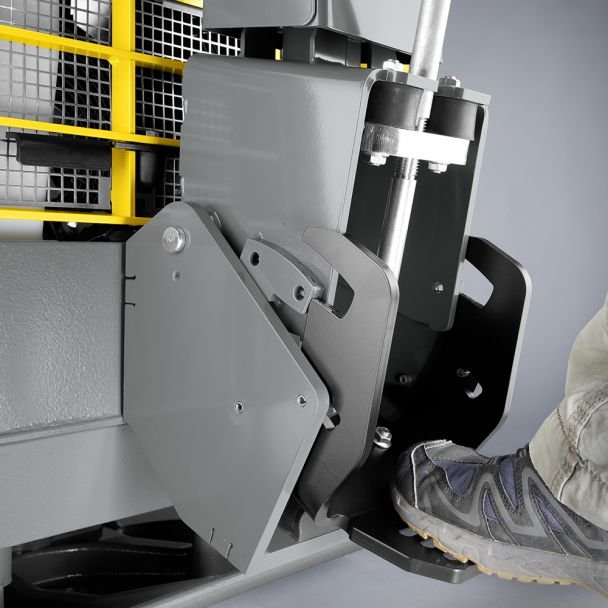 Wacker Neuson, Placă compactoare reversibilă Wacker Neuson DPU80Lem670 - diesel, răcire cu apă, 756 kg, forță impact 80 kN, pornire electrică