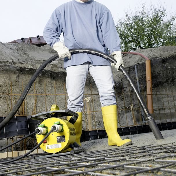 Wacker Neuson, Vibrator de beton | compatibil cu convertizor Wacker Neuson IREN 65/42/18 | cap vibrant 65 mm | furtun 18 m | 200 Hz