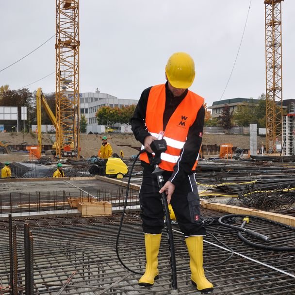 Wacker Neuson, Vibrator de beton Wacker Neuson IRSE-FU45/230 Laser, convertizor integrat, cap vibrant 45 mm, arbore flexibil 15 m