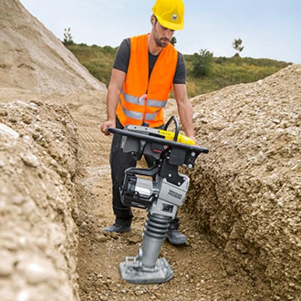 Wacker Neuson, Wacker Neuson AS60e — compactor compatibil cu acumulatori | forță de impact 17 kN | greutate 71 kg