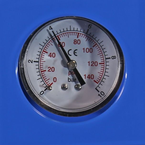 Wassertechnik, Vas de expansiune vertical Wassertechnik WTH500VMBLUE | Volum 500 L apă rece | Presiune max. 10 bari | Cu suport și manometru | Ideal pentru instalații de apă rece