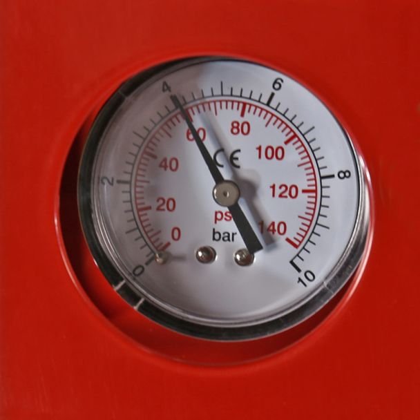 Wassertechnik, Wassertechnik WTH150VMRED | Vas de expansiune vertical pentru apă caldă | 150 l | Presiune max. 10 bari | Cu suport și manometru