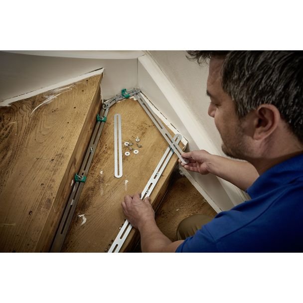 Wolfcraft, Sablon pentru trepte Wolfcraft 5210000 | 15 șine din oțel zincat | Precizie și aliniere sigură | Montaj rapid trepte | Durabil pentru profesioniști