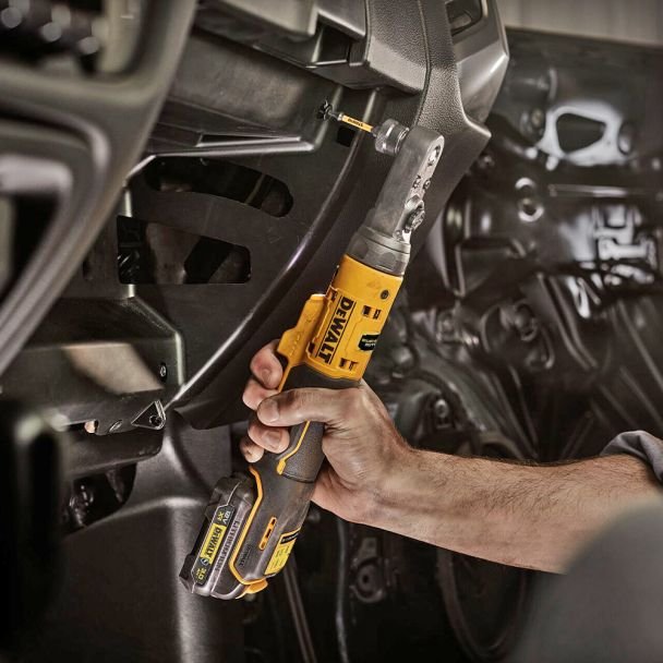 DeWalt, DeWalt DCF500L2G Mașină de înșurubat unghiulară 12V XR, max. 75 Nm, antrenor pătrat 1/4" și 3/8", 2 acumulatori 12V 3.0 Ah (G) și încărcător